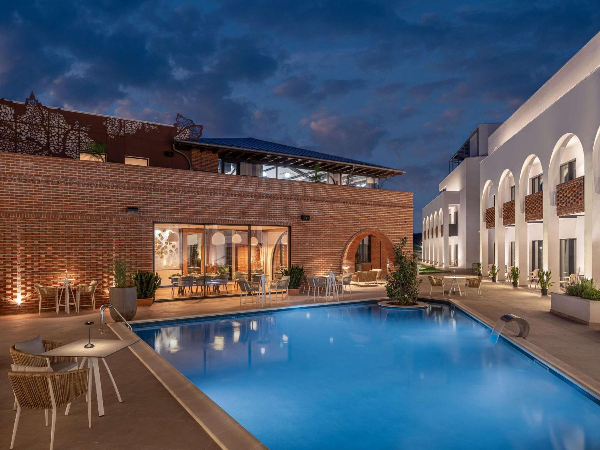 Mercure Conacul Cozieni Pasarea Exterior foto